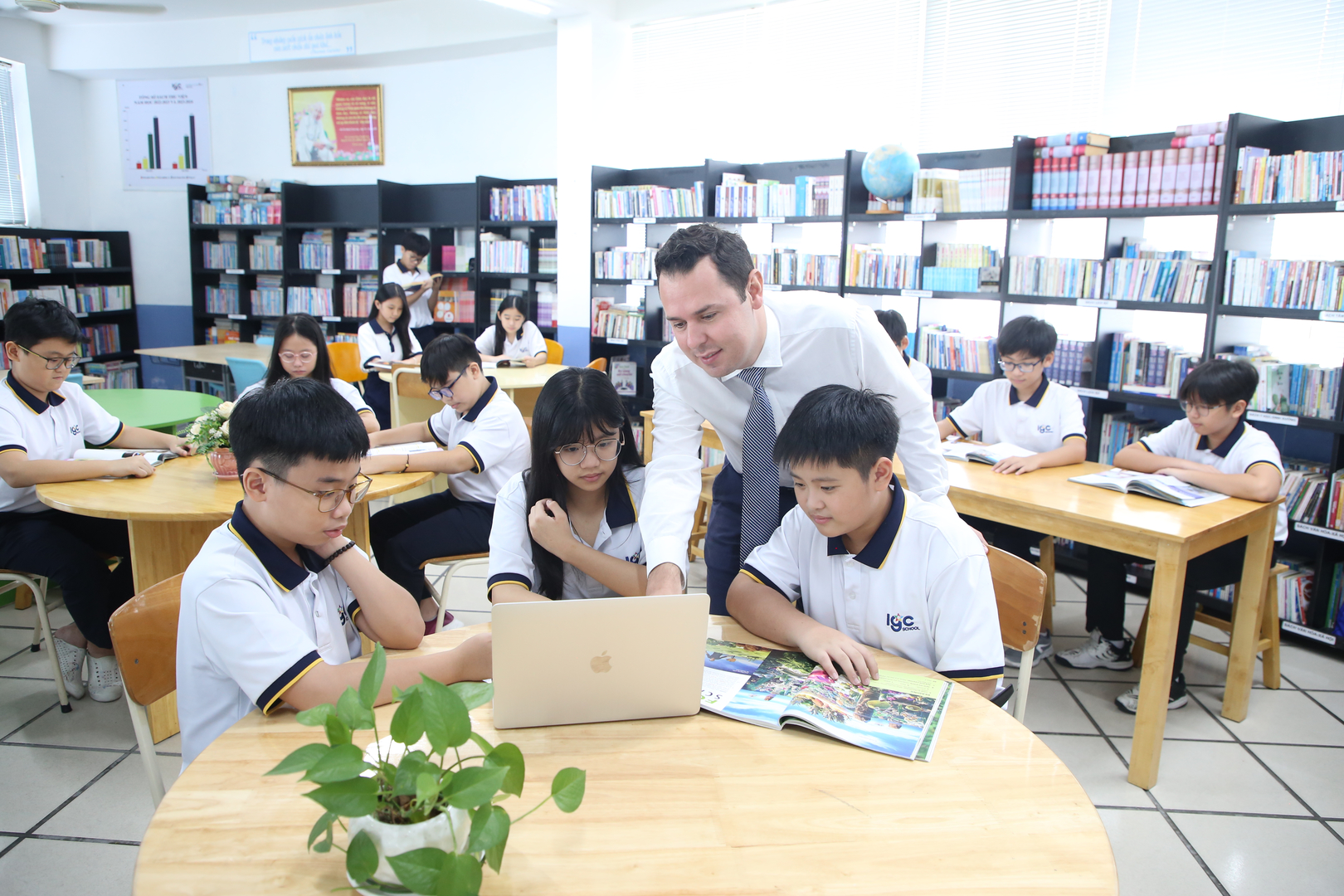 CHƯƠNG TRÌNH TỰ CHỌN: Luyện thi đại học, luyện thi IELTS,…