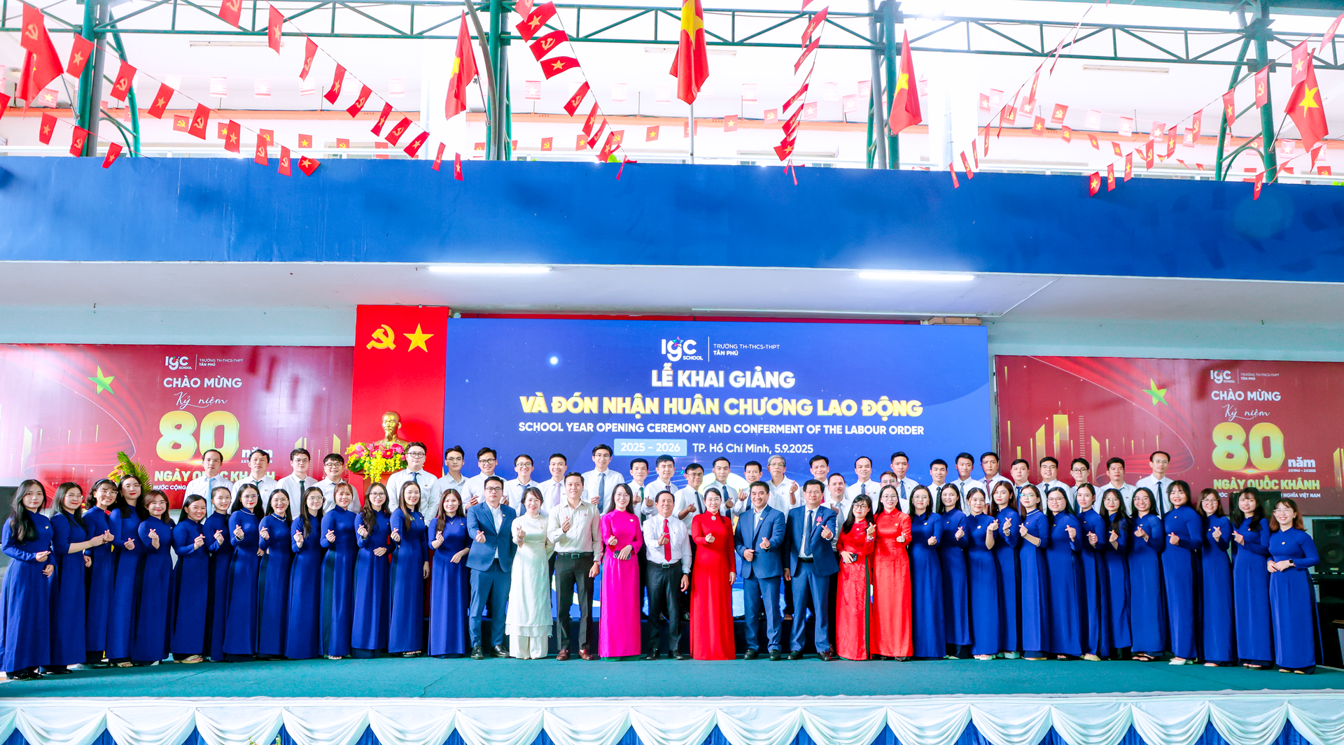 Đội ngũ giáo viên